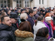 Става напечено! Нов голям протест утре, включват се и футболни фенове!