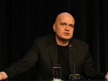 Слави Трифонов: Крадец у вас? Гърмиш го веднага, бе!