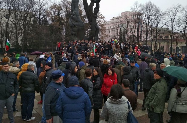 Plovdiv24.bg виж галерията
Приключи днешния протест в подкрепа на д-р Димитров,