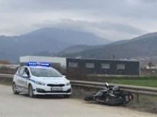 Почина мотористът от ПТП-то на Асеновградско! Блъснал се е в камион, ремонтиращ пътя!