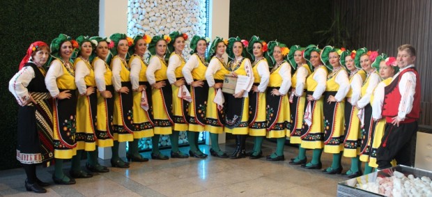 Несебърската танцова група Заря се изяви успешно на VІІ Национален
