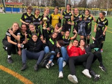 Момичетата на Пълдин вдигнаха купа след феноменален обрат от 0:2 до 3:2