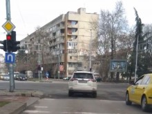 Доста грубо изпълнение на кръстовището на "Руски" и "Шести септември"