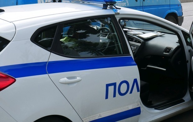 Служител на Пътна полиция се е застрелял в автомобила си