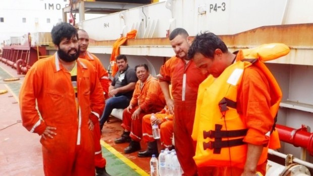 Българи спасиха екипаж на потъващ кораб в Мексиканския залив Моряците
