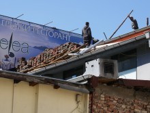 Започна бутането на култово пловдивско заведение