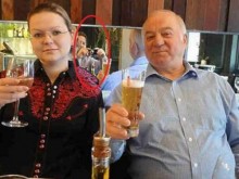 Уведомиха с нота руския посланик, че Скрипал и дъщеря му са в критично състояние