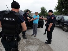 Албания издирва двама българи, част от престъпна група
