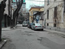 Дупките по "Димчо Дебелянов" - офроуд в сърцето на Пловдив