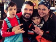 Крадци в къщата на Митко Цонев! Деси бясна: Ако бях там, щях да ги гръмна, както направи лекарят в Пловдив!