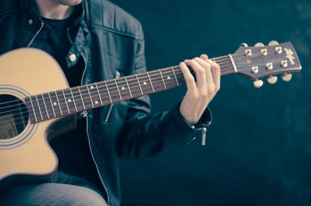 За 31 ва поредна година гр Варна посреща преподавателите по китара
