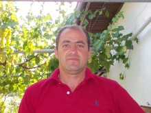 Учител към ученик: Ще ти прегриза гръкляна, няма да те оставя жив!