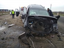 30-годишна е карала джипа към Пловдив, тя и детенцето й са в болница