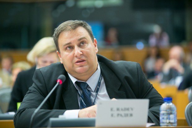Българският евродепутат от ГЕРБ/ЕНП Емил Радев призова Турция да спазва