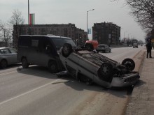МВР: 20-годишен направи катастрофата на "Пещерско", премина от дясна...