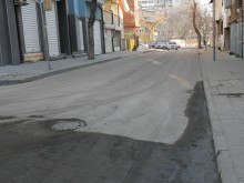 Кални коловози по "Мадара" ядосаха кмета