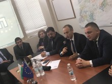Вълчев: Двойното увеличение на заплатите на учителите ще реши острия недостиг