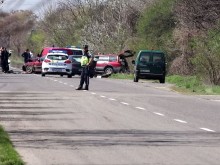 Извънредно: Меле между 3 коли до Садово, жена загина, двама са тежко ранени!