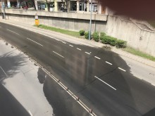 Внимавайте при влизане и излизане от подлеза на "Гладстон"!