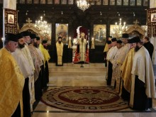 Днес е Светли вторник