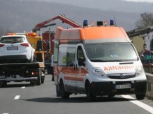 Нова трагедия на АМ "Тракия"! Двама загинаха, осем са в болница