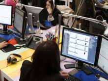 Студенти с редки езици получават луди пари в колцентровете