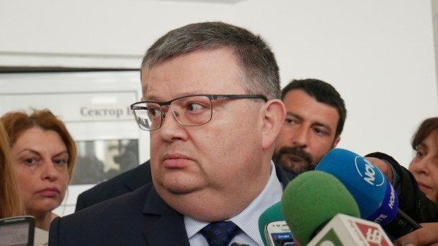 Blagoevgrad24.bg
Главният прокурор се среща с представители на US по казуса