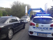 Пилотът, ранил 4 души на рали край Шумен, се оказа издирван престъпник!