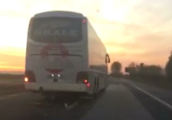 Plovdiv24.bg се сдоби със смразяващо видео, заснето на магистрала Тракия