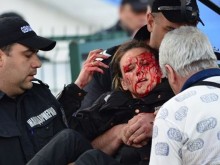 Кръв и брутални кадри с ранена полицайка, ще има ли наказания за столичните грандове?