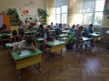 Стотици млади математици мериха сили в пловдивско училище