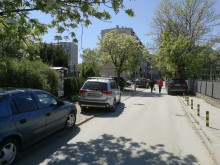 Нещо не е както трябва в тази пловдивска картинка!