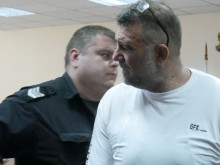 Райфъла - мафиот и рецидивист или сериозен бизнесмен и баща на 2 деца?