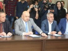 Министър Кралев с интересна позиция за футболното хулиганство и черното тото