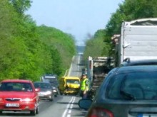 Трагедия! Жена загина в тежка катастрофа на пътя Бургас - Малко Търново