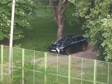Пловдивчанин опита да влезе в ресторант с джипа си