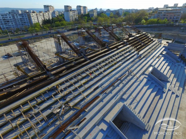 Строителството на стадион Варна напредва бавно, коментира днес главният архитект