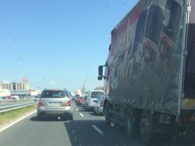 Пак катастрофа при Труд, задръстването е голямо!