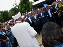 29 г. по-късно на площада на Джебел: Турци срещу турци