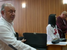 Танцьорката: Не искам в ареста, искам да се лекувам при родителите си