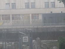 Истинска буря връхлетя Пловдив!