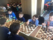 Мис България ще награждава в Пловдив млади шахматисти
