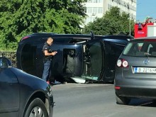 Полицията хвана избягалия шофьор, преобърнал баровския джип