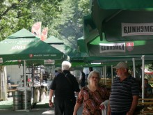 Пловдив замези отрано, скари и веселби в "Лаута" до неделя