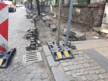 Подменят тротоарите по "Авксентий Велешки" до Сточна гара