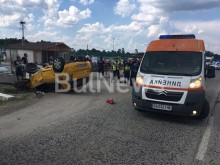 Таксиметров шофьор загина в адска катастрофа