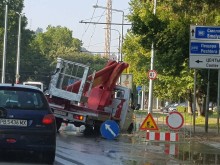 Невнимателен шофьор никога няма да забрави преживяното на оживен булевард в Пловдив!