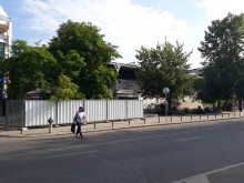Започва се! Бутат знакова сграда на улица "Гладстон"!