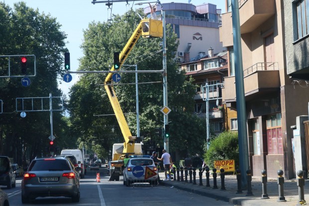 На сериозно задръстване на най оживения булевард в Пловдив стана свидетел