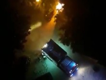 Пловдивчанка сподели кадри от снощните пламъци в "Южен"